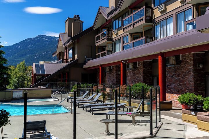 Hotel 3 of 66