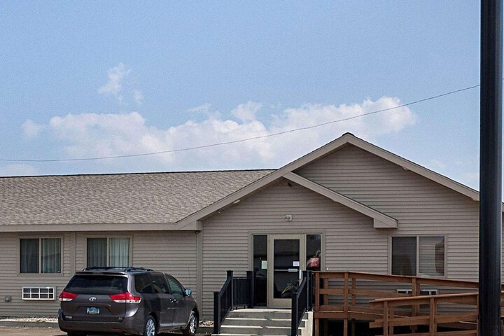 Econo Lodge Jamestown South