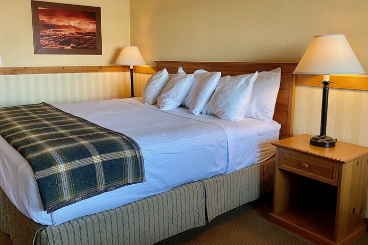 Cousins Country Inn