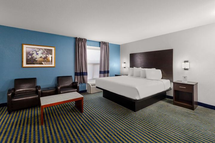 Room 21 of 42