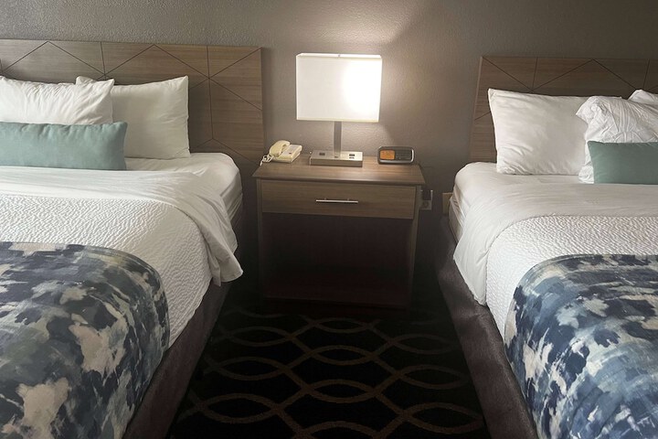 Room 21 of 59