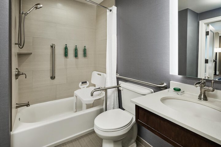 Hotel Alex Johnson Rapid City Curio Collection by Hilton