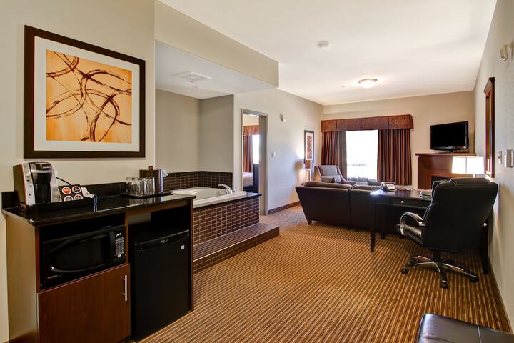 Room 12 of 38