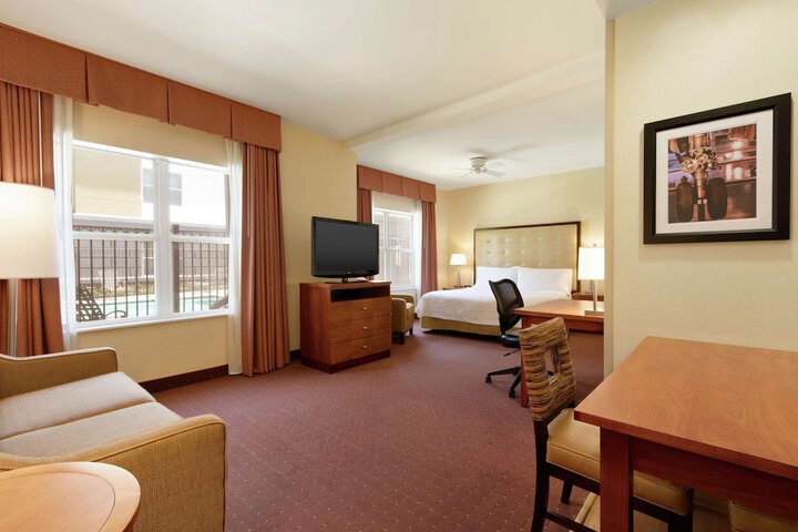 Room 22 of 47