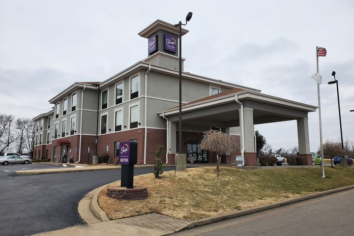 Hotel 7 of 60