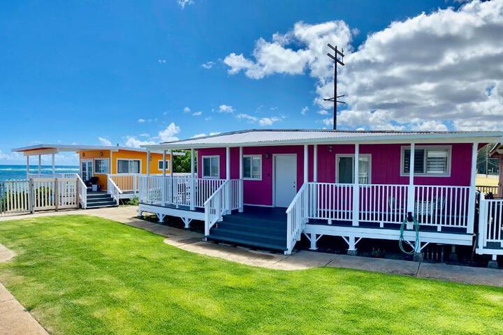 Mokulēia Beach Houses at Owen's Retreat