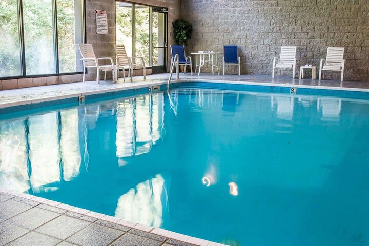 Pool 6 of 23