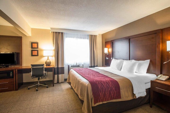 Quality Inn & Suites Boonville - Columbia