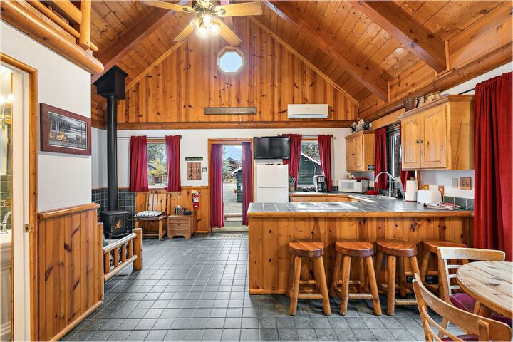 Brundage Bungalows
