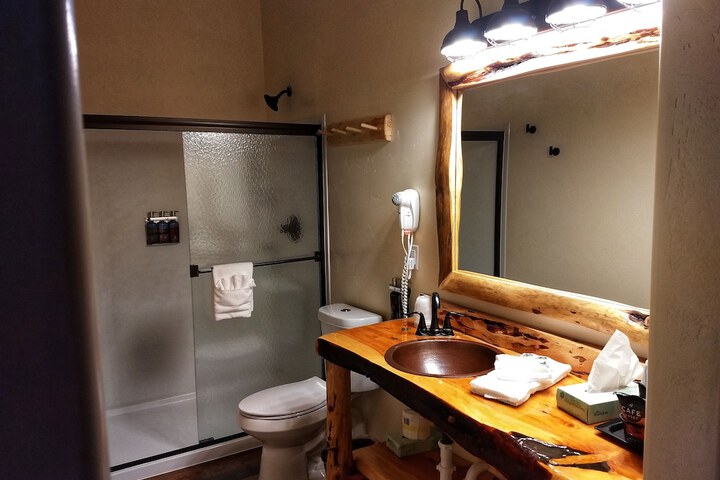 Room 17 of 82