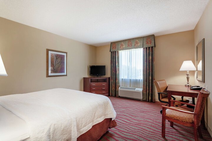 Room 11 of 31