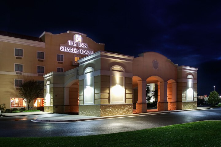 Hotel 5 of 24
