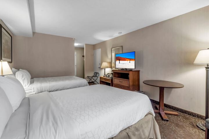 Room 20 of 39