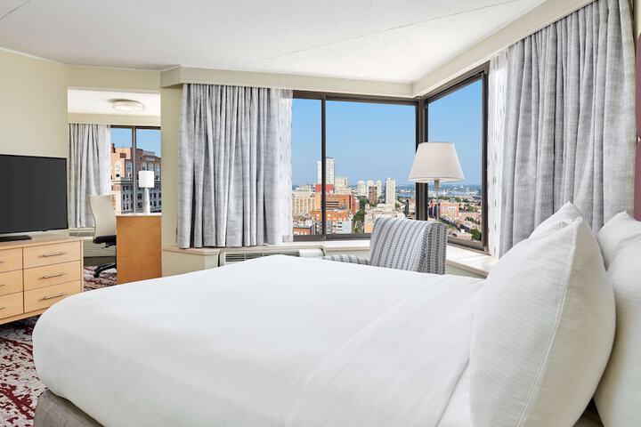DoubleTree by Hilton Philadelphia Center City