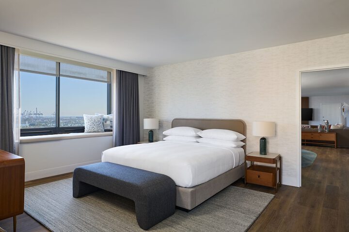 Marriott Long Beach Downtown