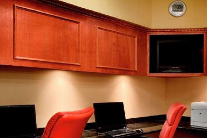Business Center 46 of 46
