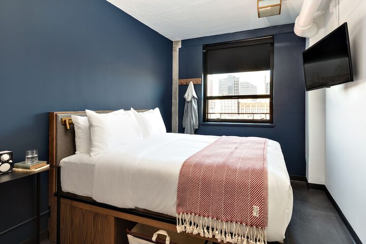 Room 28 of 101