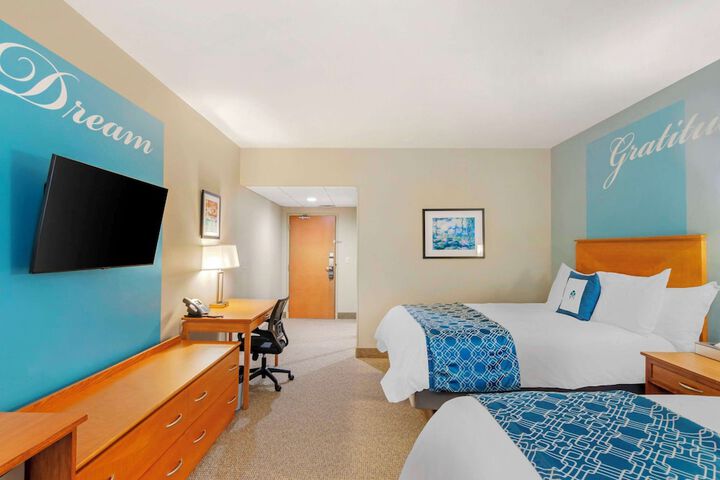 Room 52 of 82