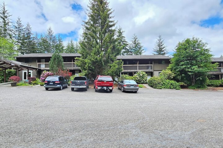 Olympic Suites Inn