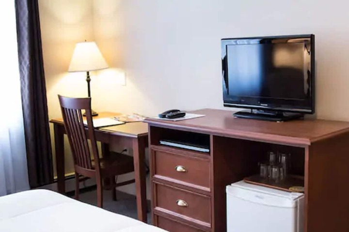 Room 51 of 61