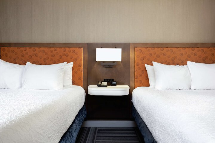 Room 12 of 30