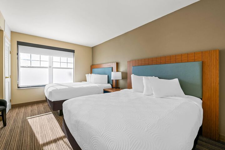 Country Inn & Suites by Radisson RED Wing, MN