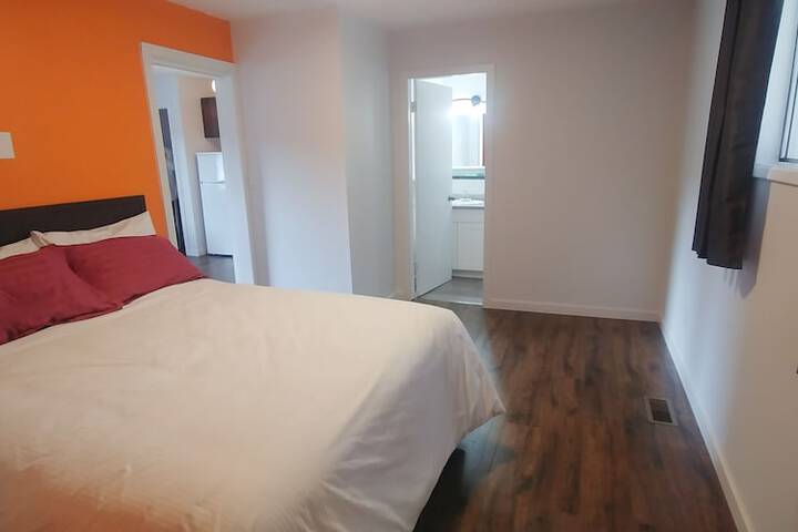 Room 13 of 24
