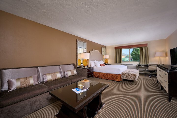 Room 15 of 31