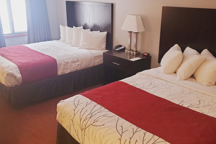 Blackstone Lodge & Suites
