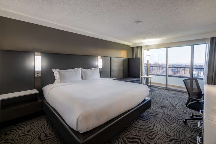 Room 22 of 53