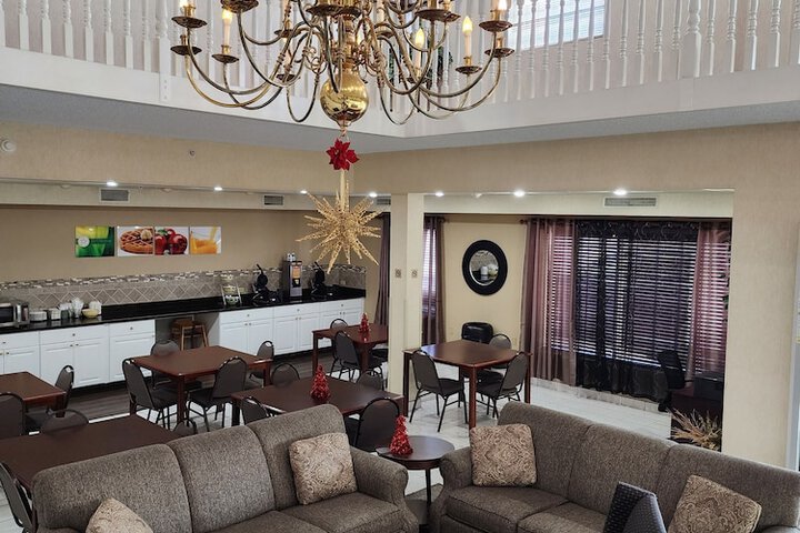 Quality Inn & Suites Bellville - Mansfield