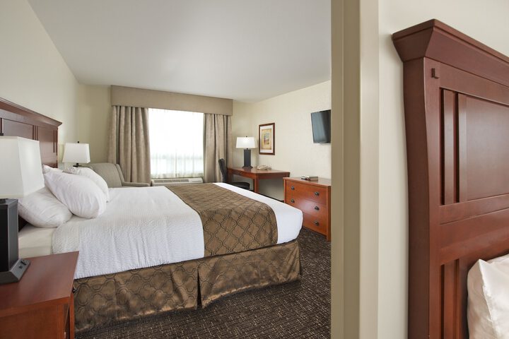 Room 16 of 42