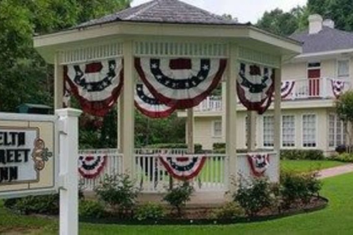 Delta Street Inn