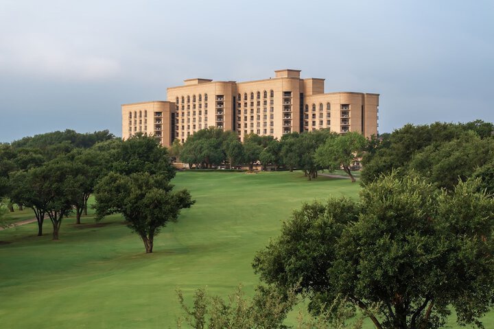The Ritz-Carlton Dallas Las Colinas