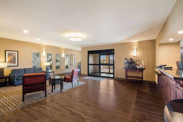 Hotel Interior 17 of 55