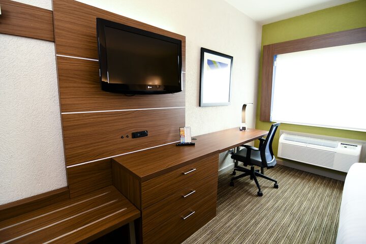 Room 101 of 126