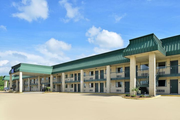 Hotel 3 of 24