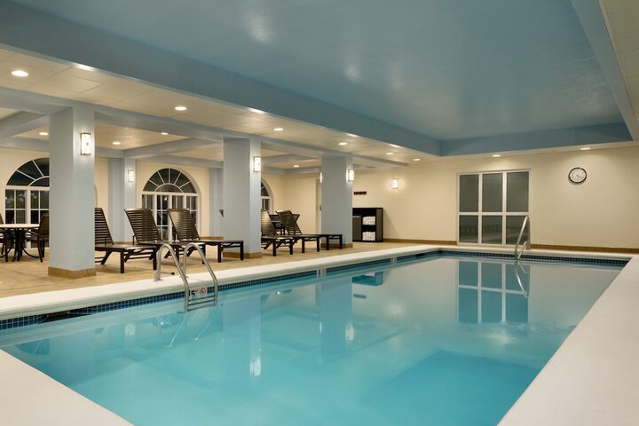Pool 4 of 33