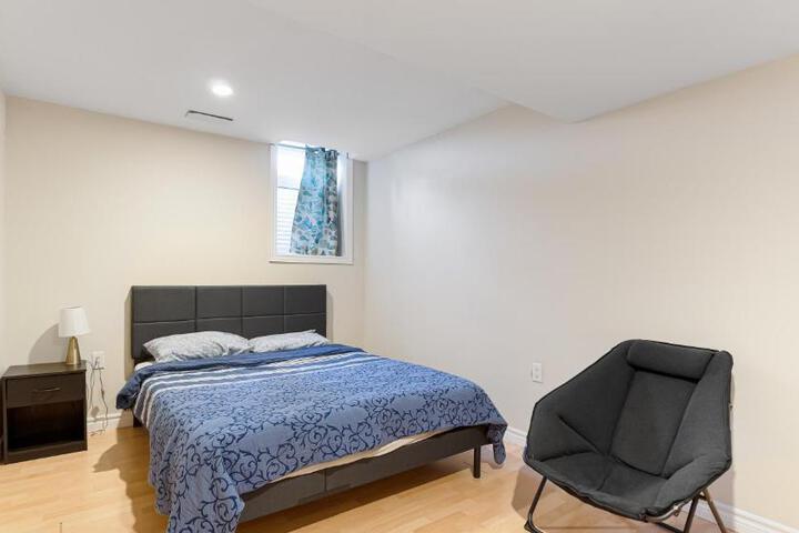 Finished 2 BR Apartment in an Upscale Area of Ajax