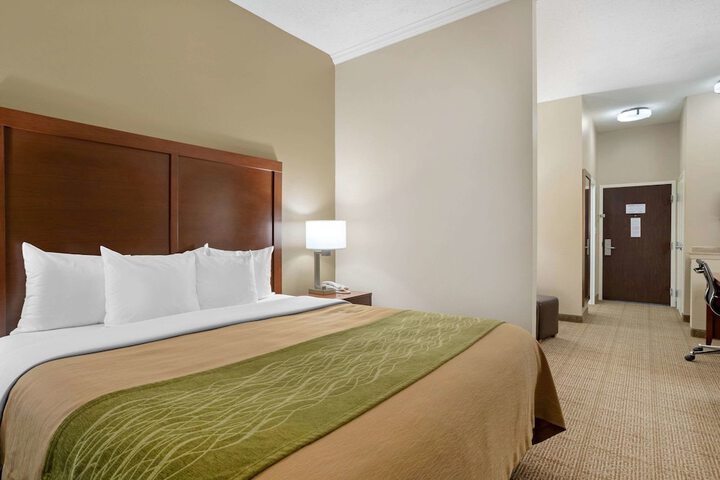 Room 15 of 25
