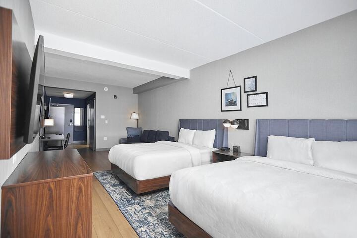 Four Points by Sheraton Oakville