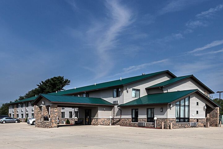 Motel 6 Kewanee IL