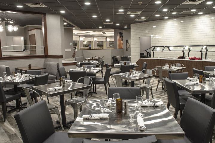 Dining 70 of 89