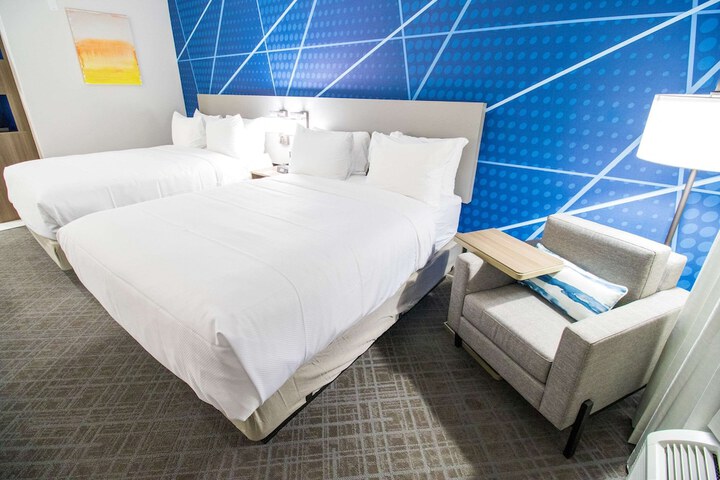 Room 17 of 29