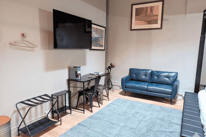 The Well Hotel & Taproom