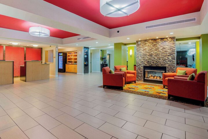Hotel Interior 10 of 42