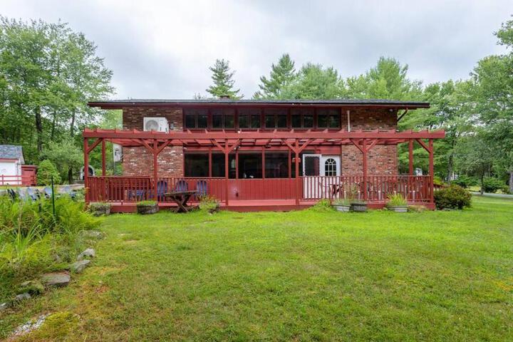 Sunset Estate in the Catskills
