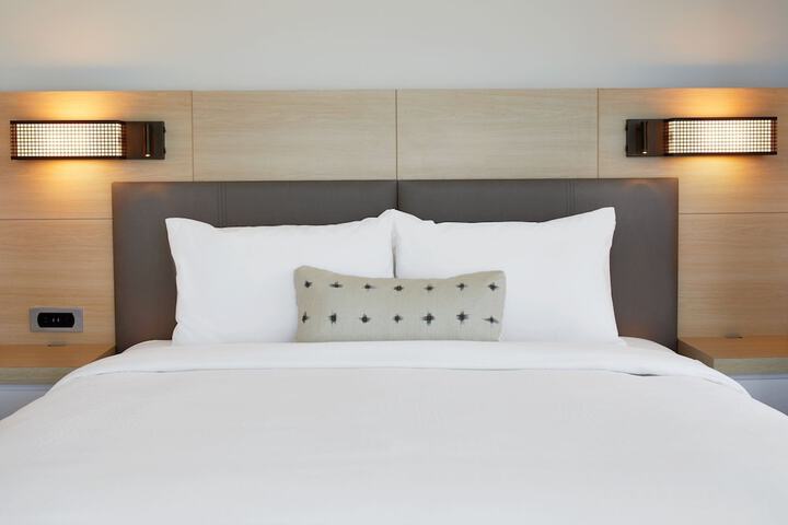 Springhill Suites by Marriott Jacksonville Beach Oceanfront
