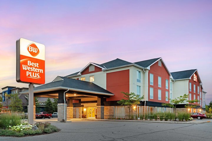Hotel 3 of 44