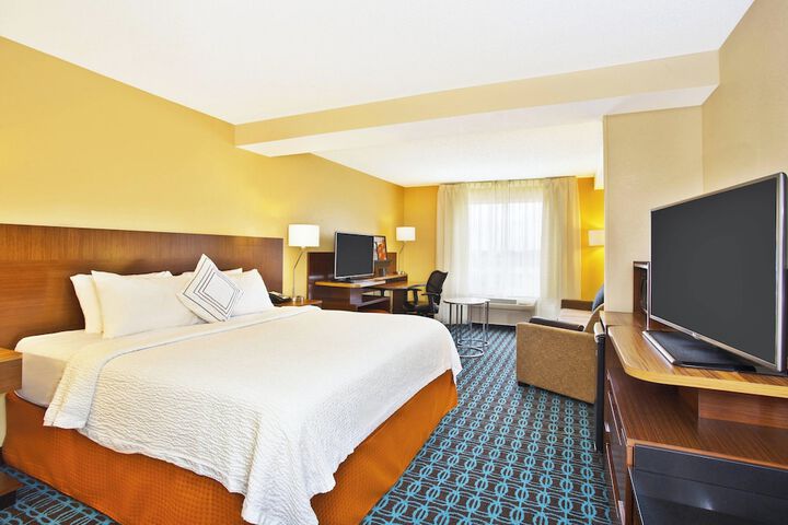 Fairfield Inn & Suites by Marriott Madison West / Middleton